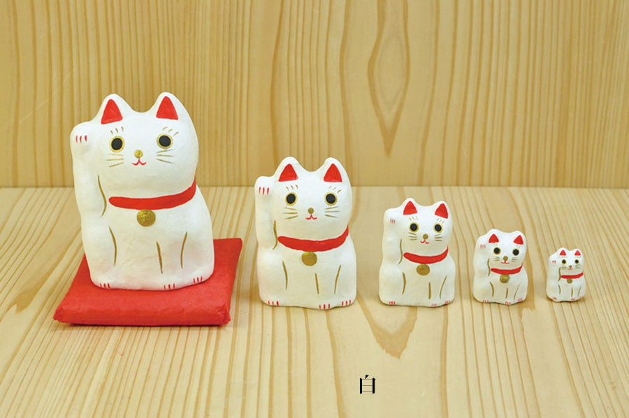 Matryoshka Maneki Neko
