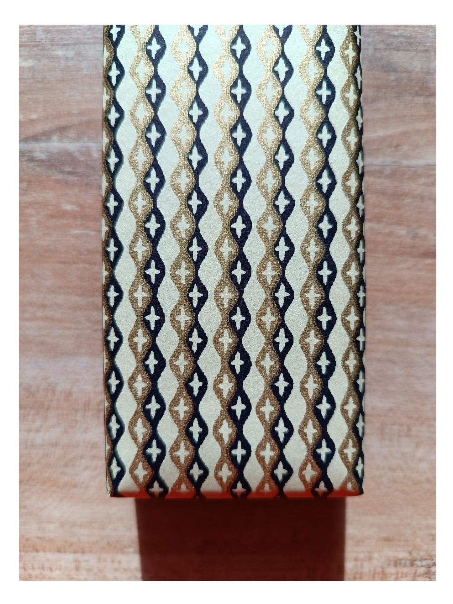 Yuzen Washi pencase black cross