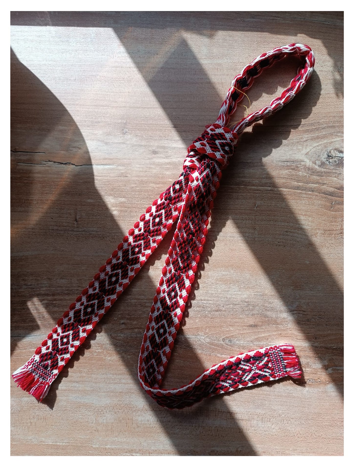 Lithuanina hand knitted neck tie and belt リトアニア手織りベルト・ネクタイ