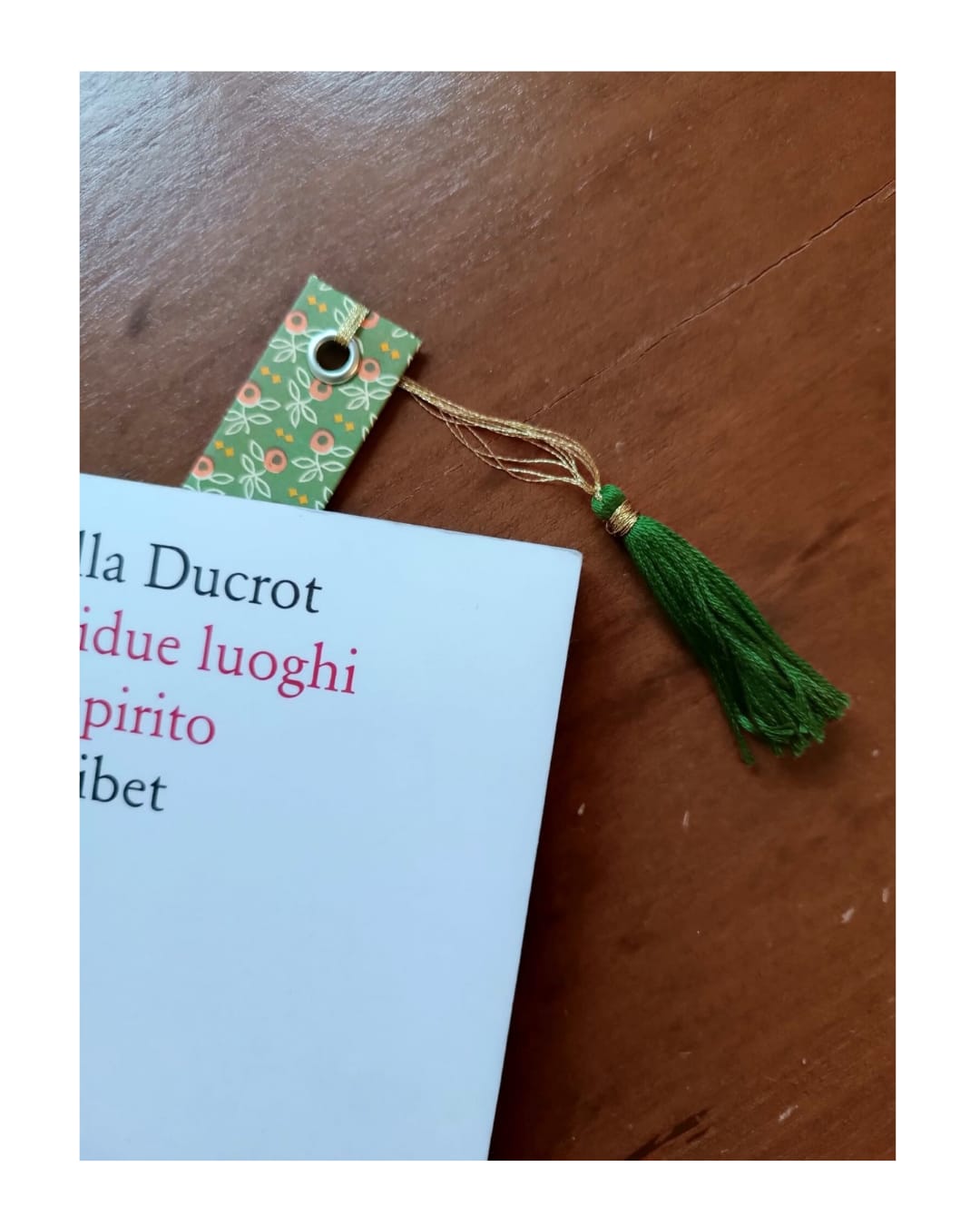 HANDMADE BOOKMARK SMALL FLOWER GREEN