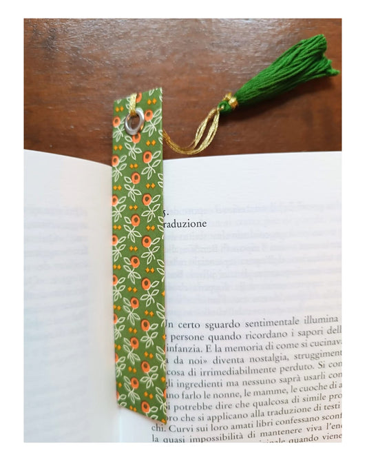 HANDMADE BOOKMARK SMALL FLOWER GREEN