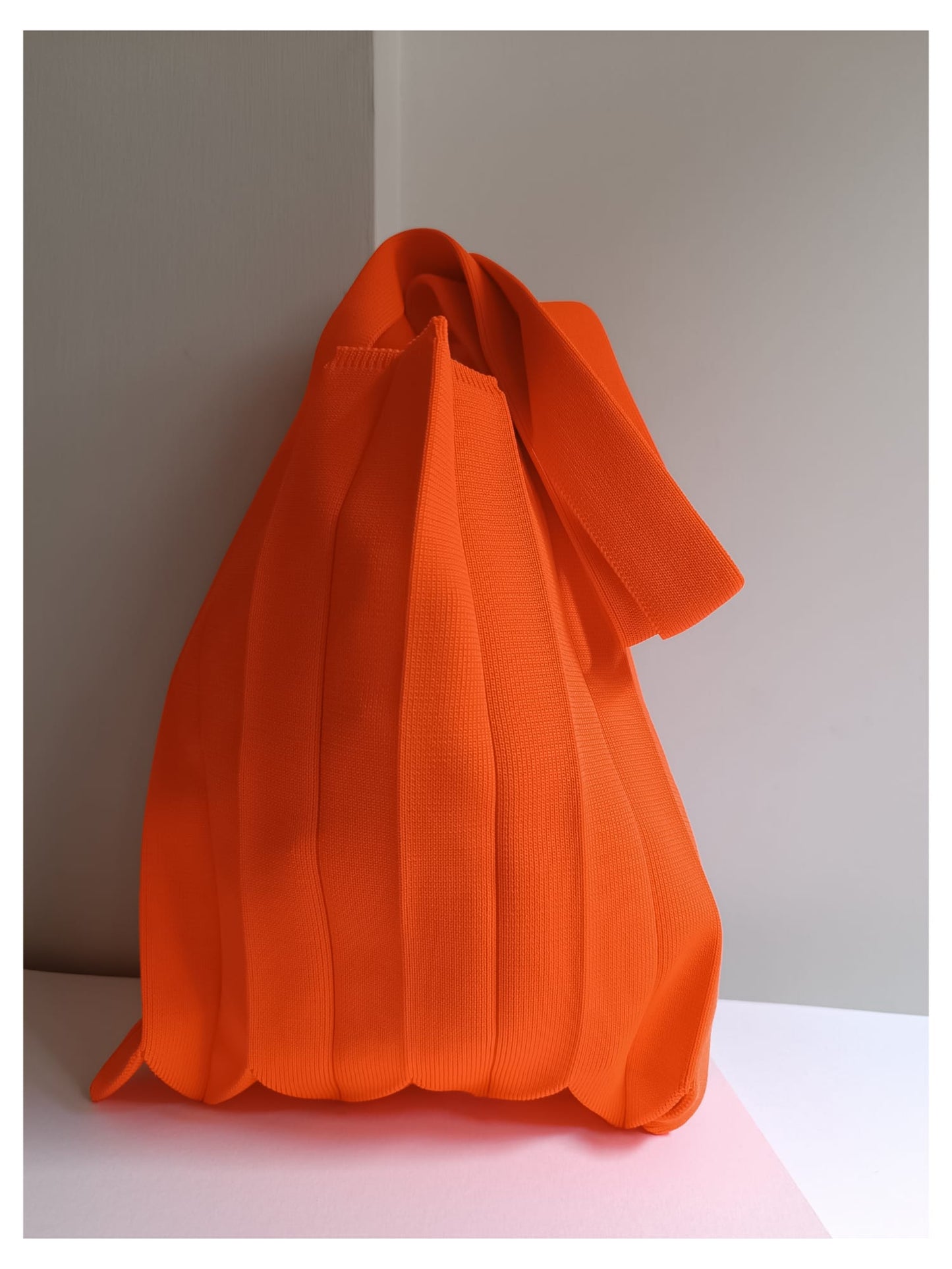 NEW COLOR!  OOBI BAG MEDIA NEON ORANGE